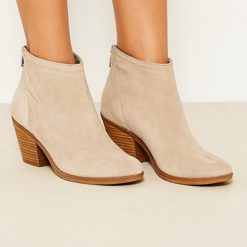 Dolce Vita Erika Suede Booties Beige Size 6 - Picture 11 of 11
